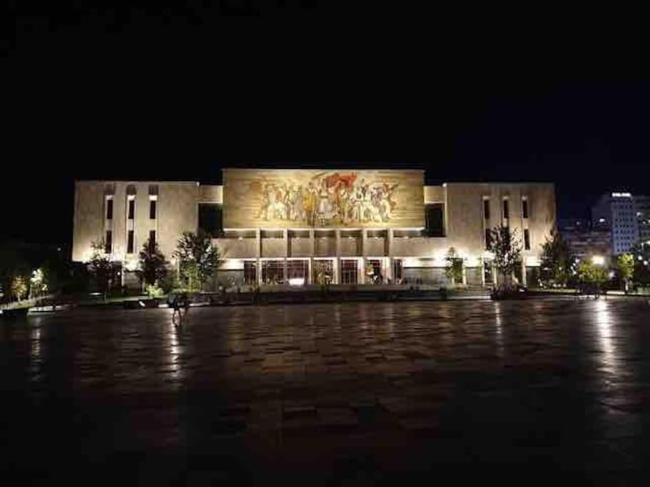 City Centre Big Art'Partment Heart Of The Capital Τίρανα Εξωτερικό φωτογραφία