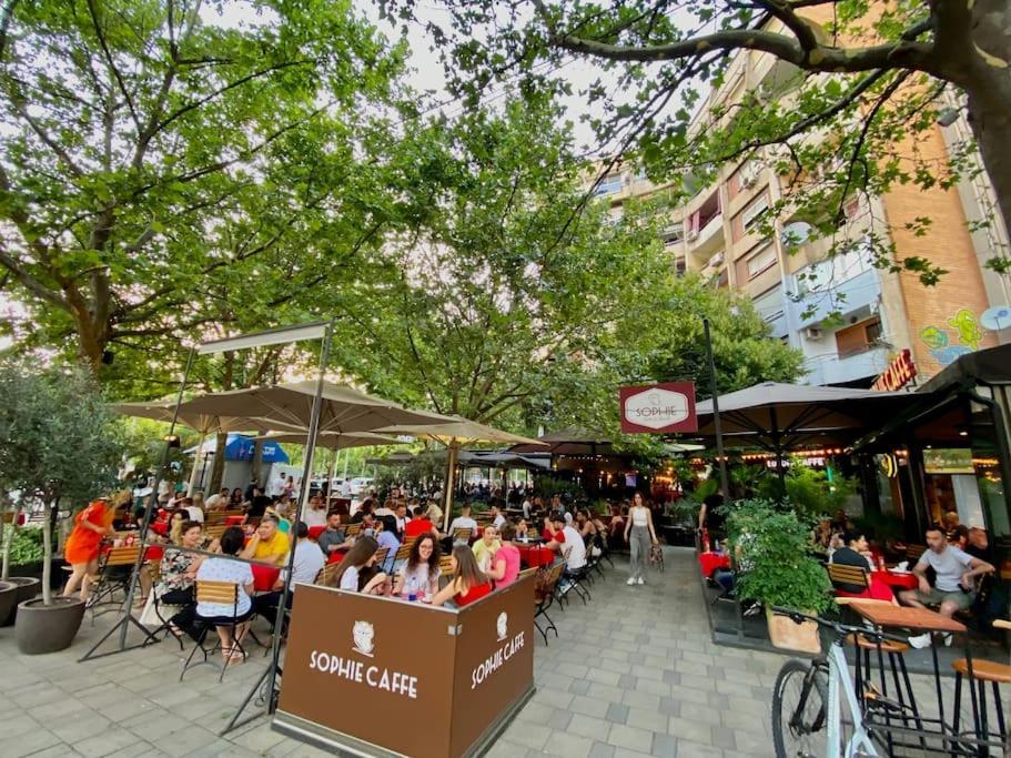 City Centre Big Art'Partment Heart Of The Capital Τίρανα Εξωτερικό φωτογραφία
