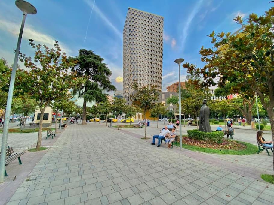 City Centre Big Art'Partment Heart Of The Capital Τίρανα Εξωτερικό φωτογραφία